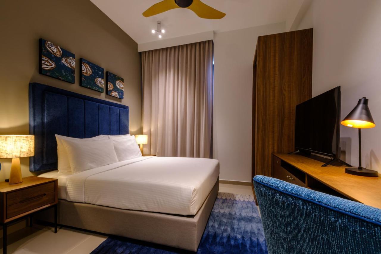 ตันจุง พอยต์ เรสซิเดนซ์ Aparthotel ทานจุงบุงาห์ ภายนอก รูปภาพ